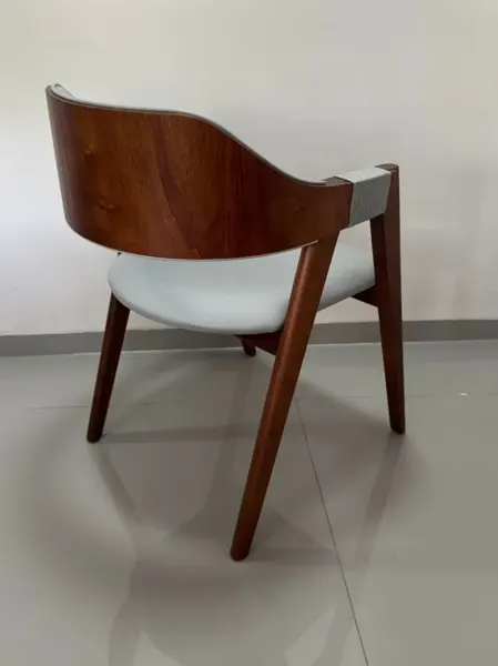 Cadeira Yeruti