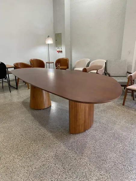 Mesa Orgânica com Cadeira REF 414